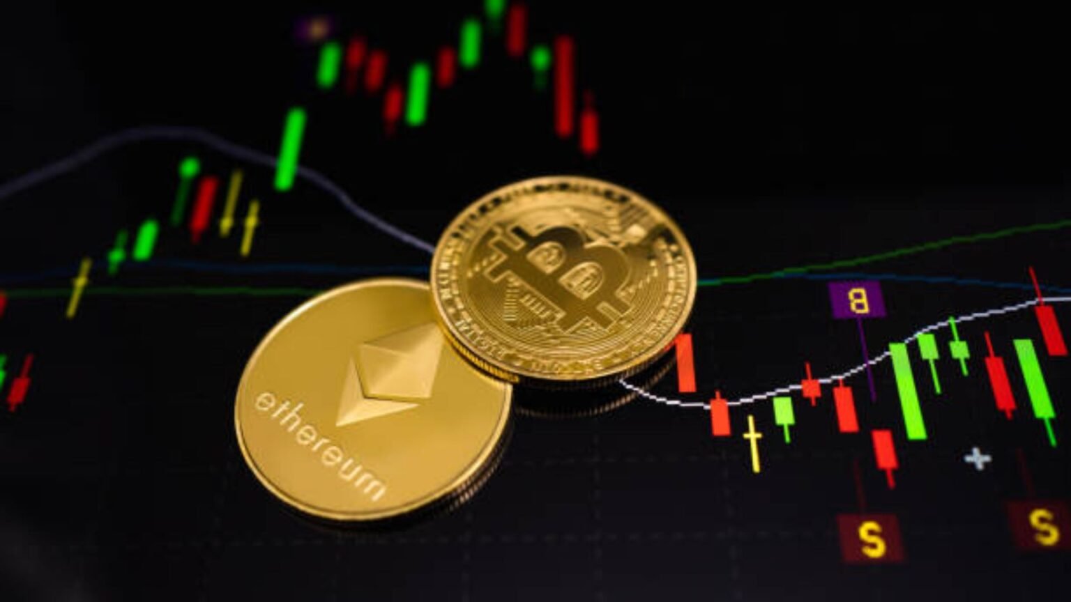 Bitcoin vs Ethereum comparison showing digital gold and smart contract platform as complementary crypto assets for long-term investors