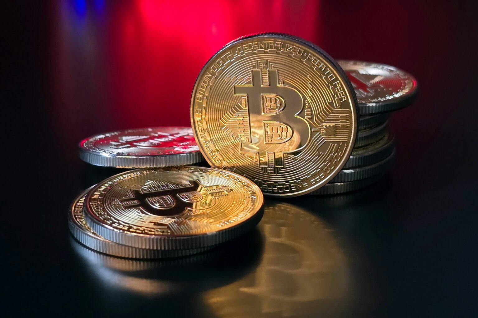 Bitcoin price support levels amid energy market fluctuations